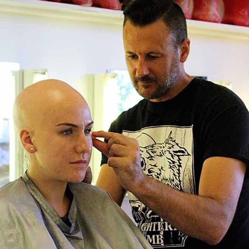 make-up tutors 16 - Brushstroke