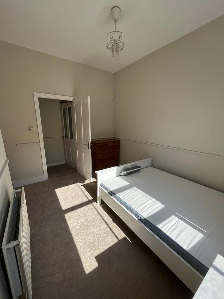 Small Bedroom